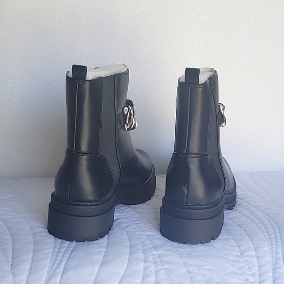 Womens Lug Sole Platform Ankle Boots Chelsea Slip On Chunky Block Heel Fall - Picture 7 of 12